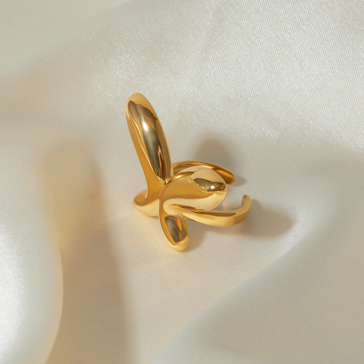 18K Gold-Plated Stainless Steel Butterfly Ring Zweitbild