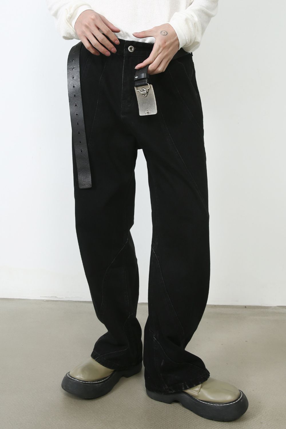 Men's Baggy Jeans with Pockets