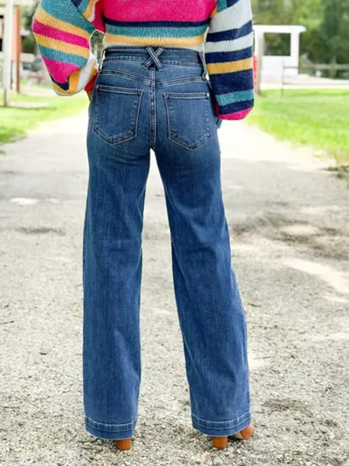 Washed Straight Leg Jeans - felvior