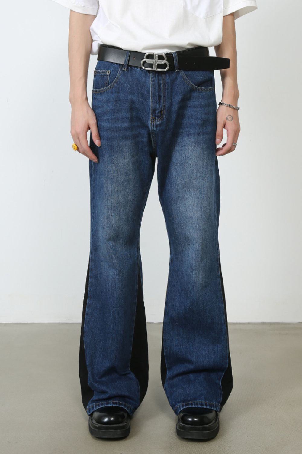 Men's Contrast Bootcut Jeans with Pockets Hauptbild