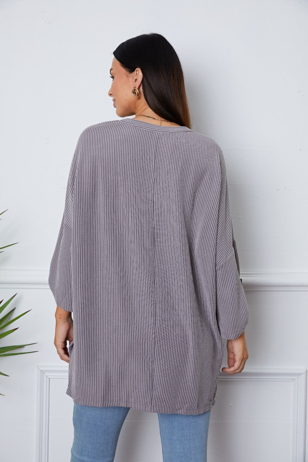 Notched Roll-Tab Sleeve Blouse - felvior
