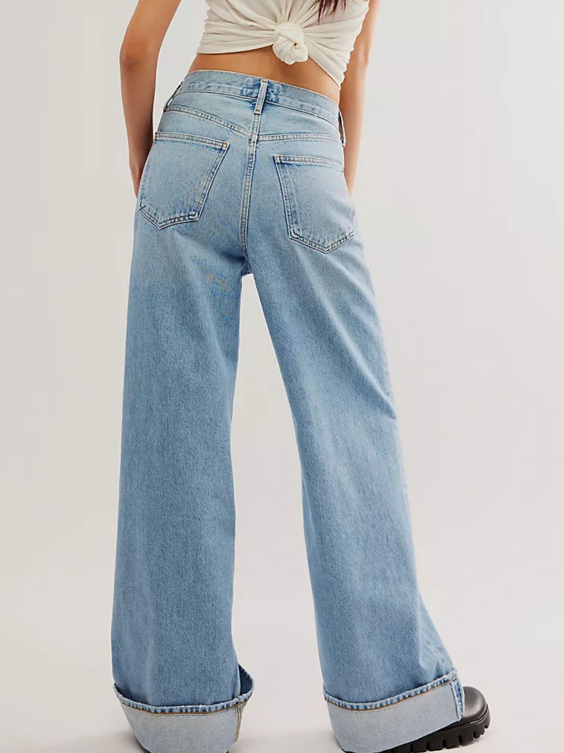 Cuffed Jeans with Pockets - felvior