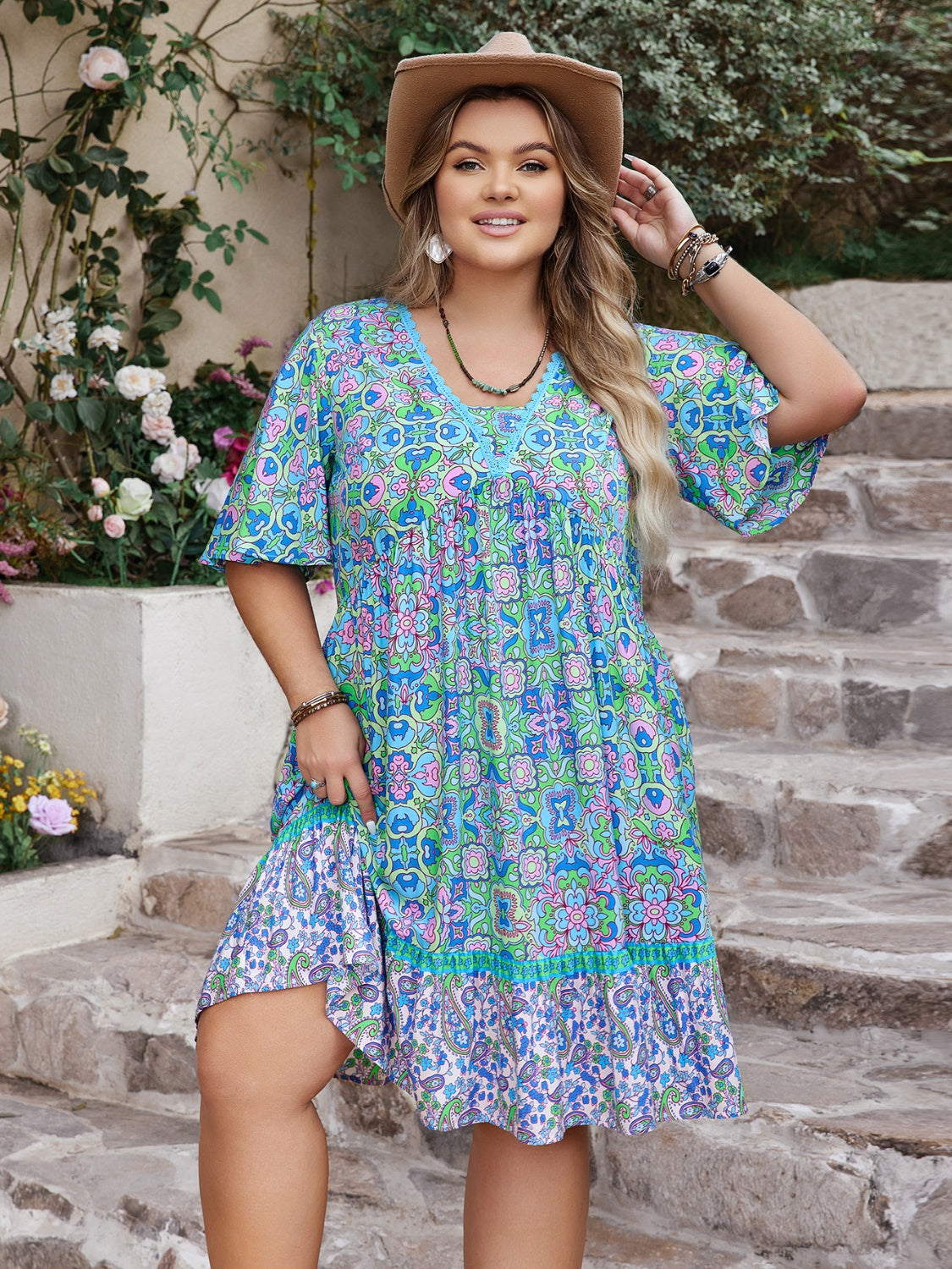 Plus Size Ruffled Hem Lace Detail Printed Half Sleeve Dress