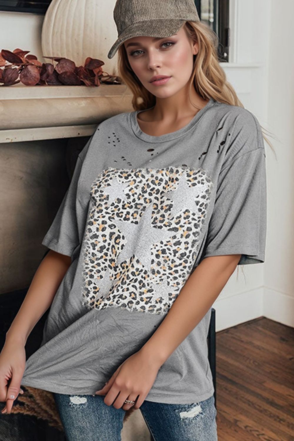 T-Shirt mit Leoparden-Print und Sternen Zweitbild