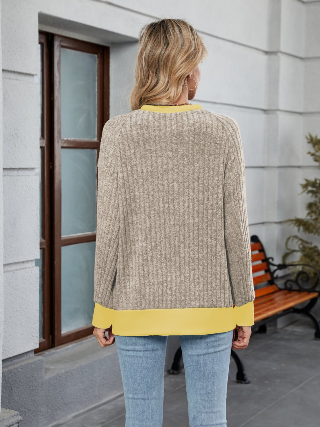 Contrast Trim Round Neck Long Sleeve T-Shirt