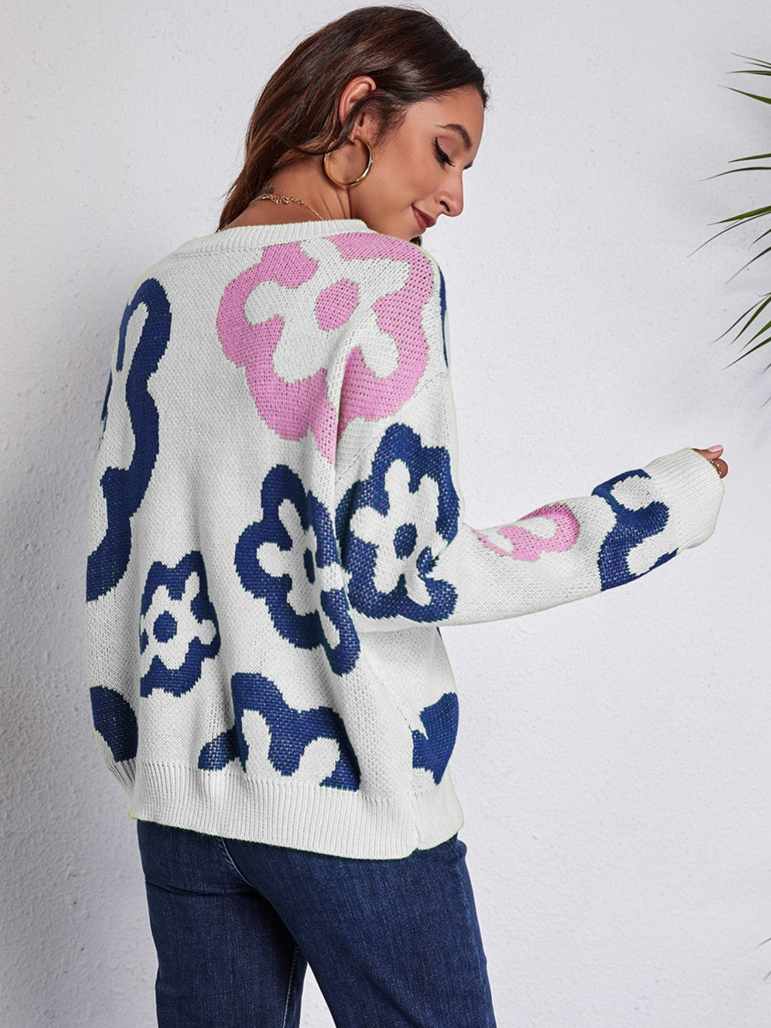 Flower Pattern Round Neck Long Sleeve Sweater - felvior