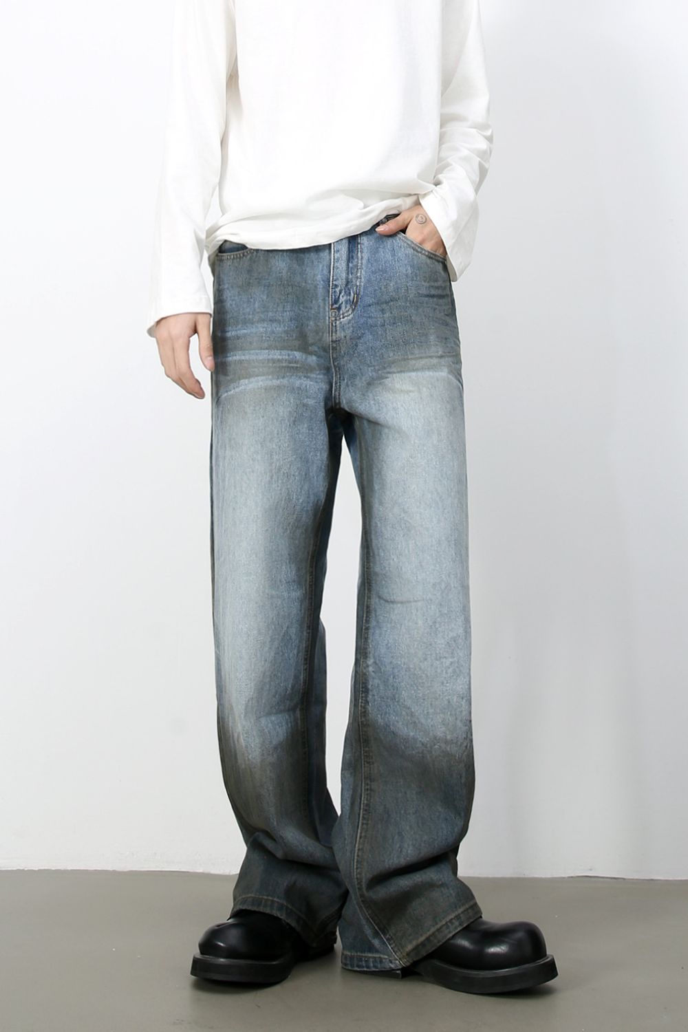 Men's Loose Jeans with Pockets