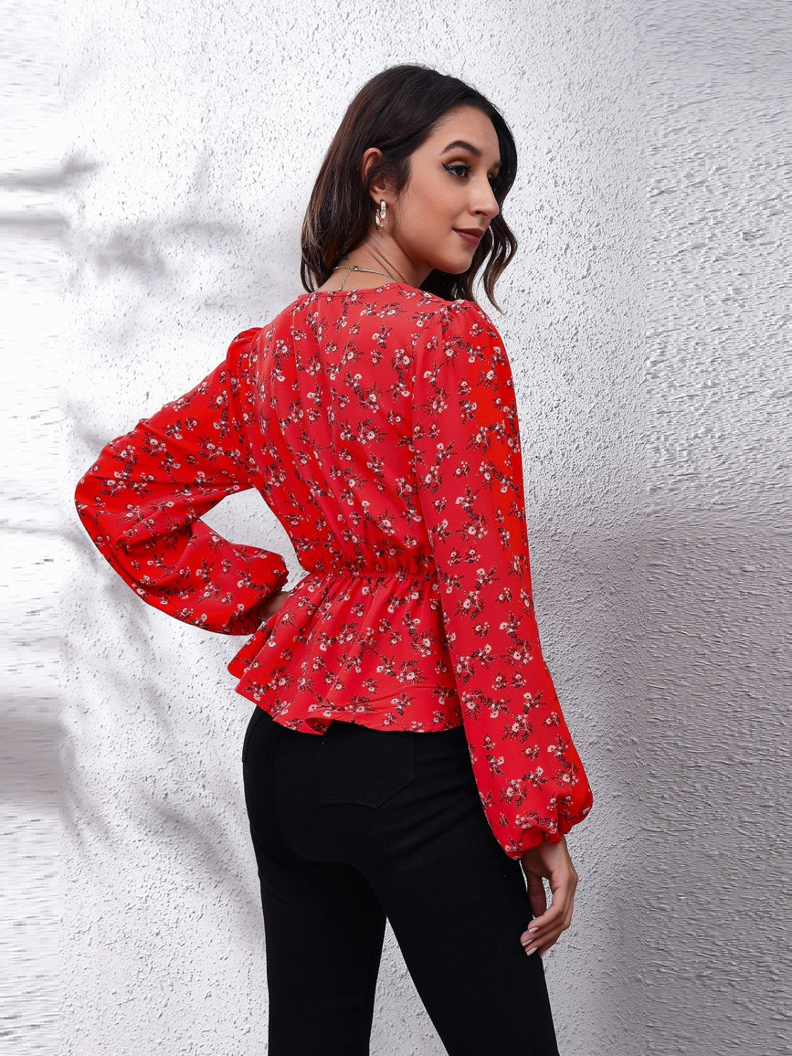 Floral V-Neck Balloon Sleeve Peplum Blouse - felvior