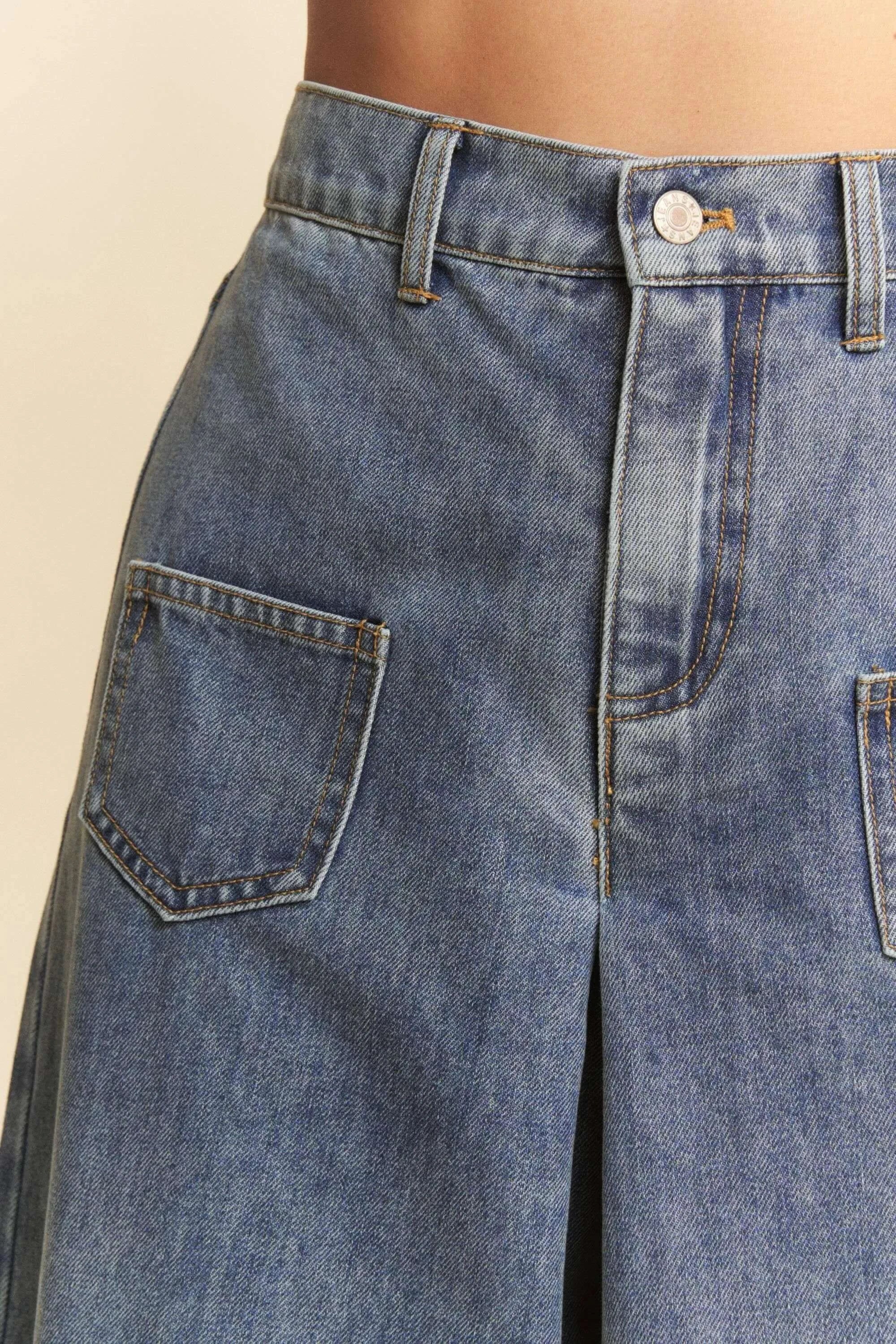 Davi & Dani Patch Pocket Wide Leg Culotte Jeans