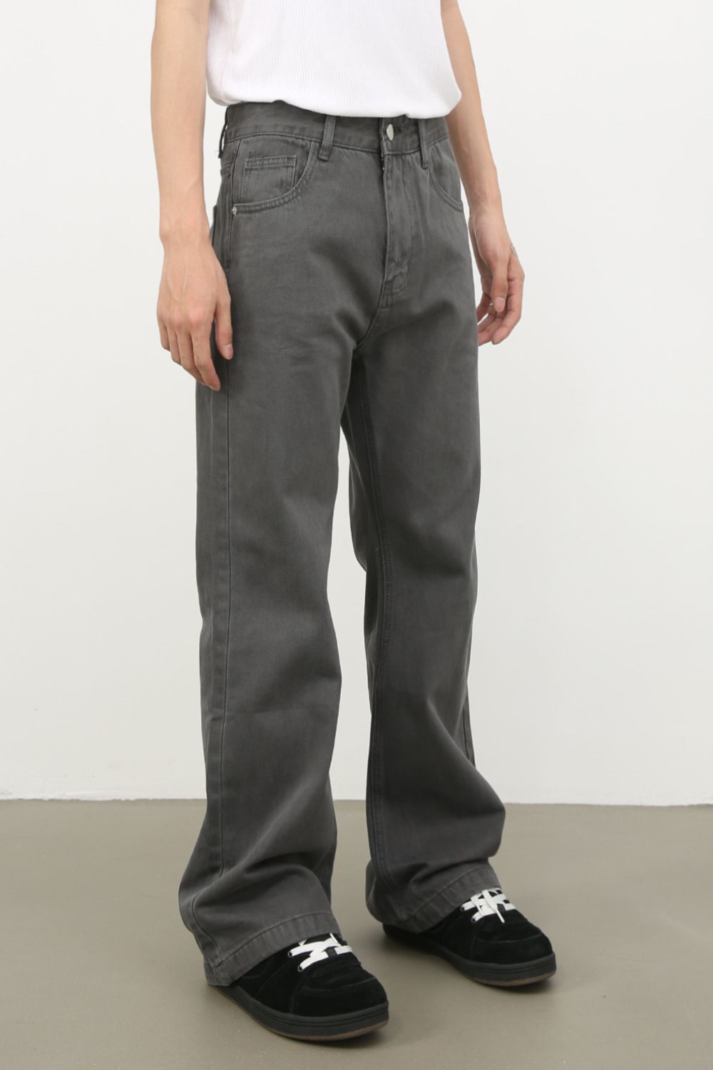 Men's Mid Rise Jeans with Pockets - felvior