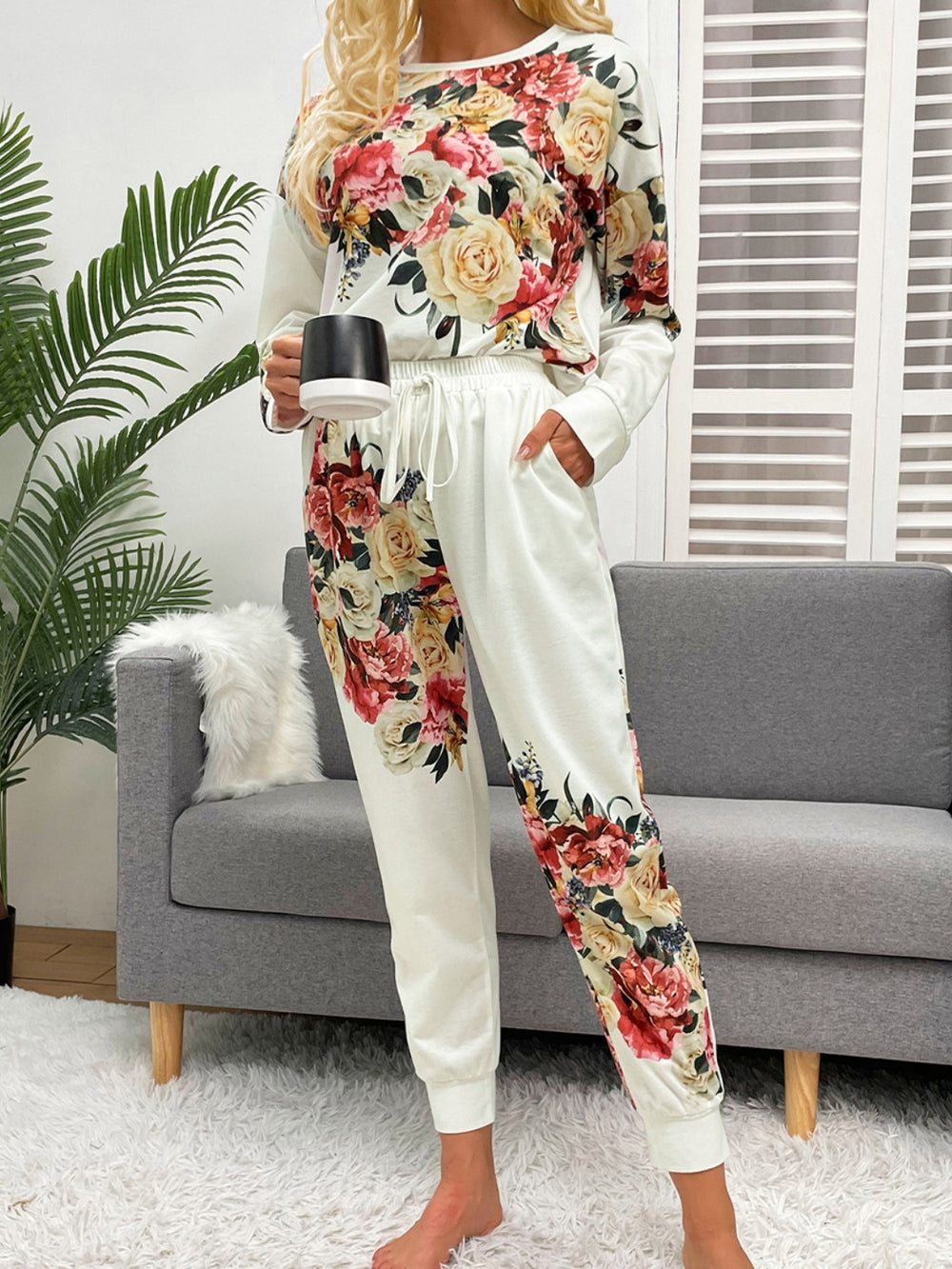 Shiny Printed Round Neck Top and Pants Lounge Set - felvior