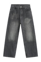 Men's Loose Fit Jeans with Pockets