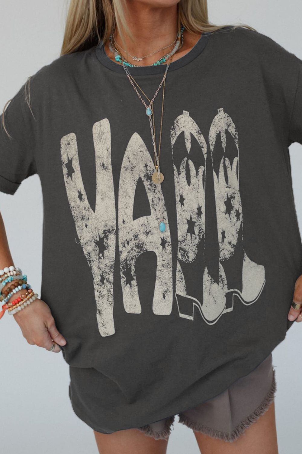 YALL Cowboy Boots Graphic Short Sleeve T-Shirt Image principale du produit