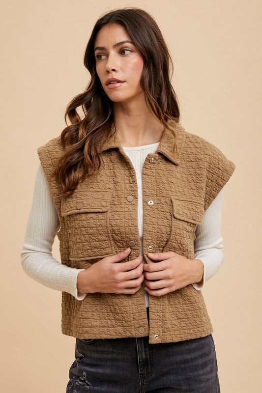 Annie Wear Puzzle Quilted Snap Down Vest Coat - felvior