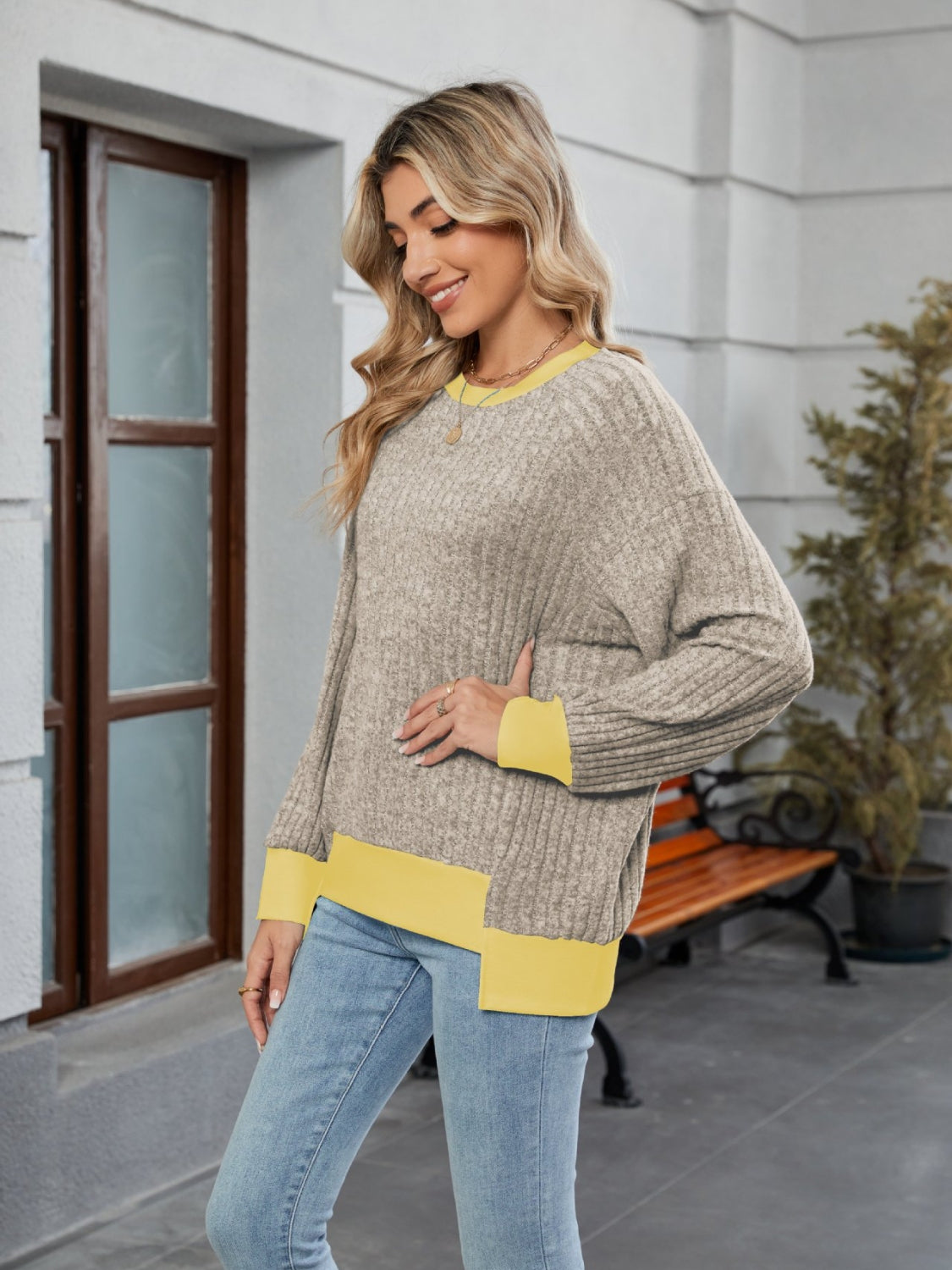 Contrast Trim Round Neck Long Sleeve T-Shirt