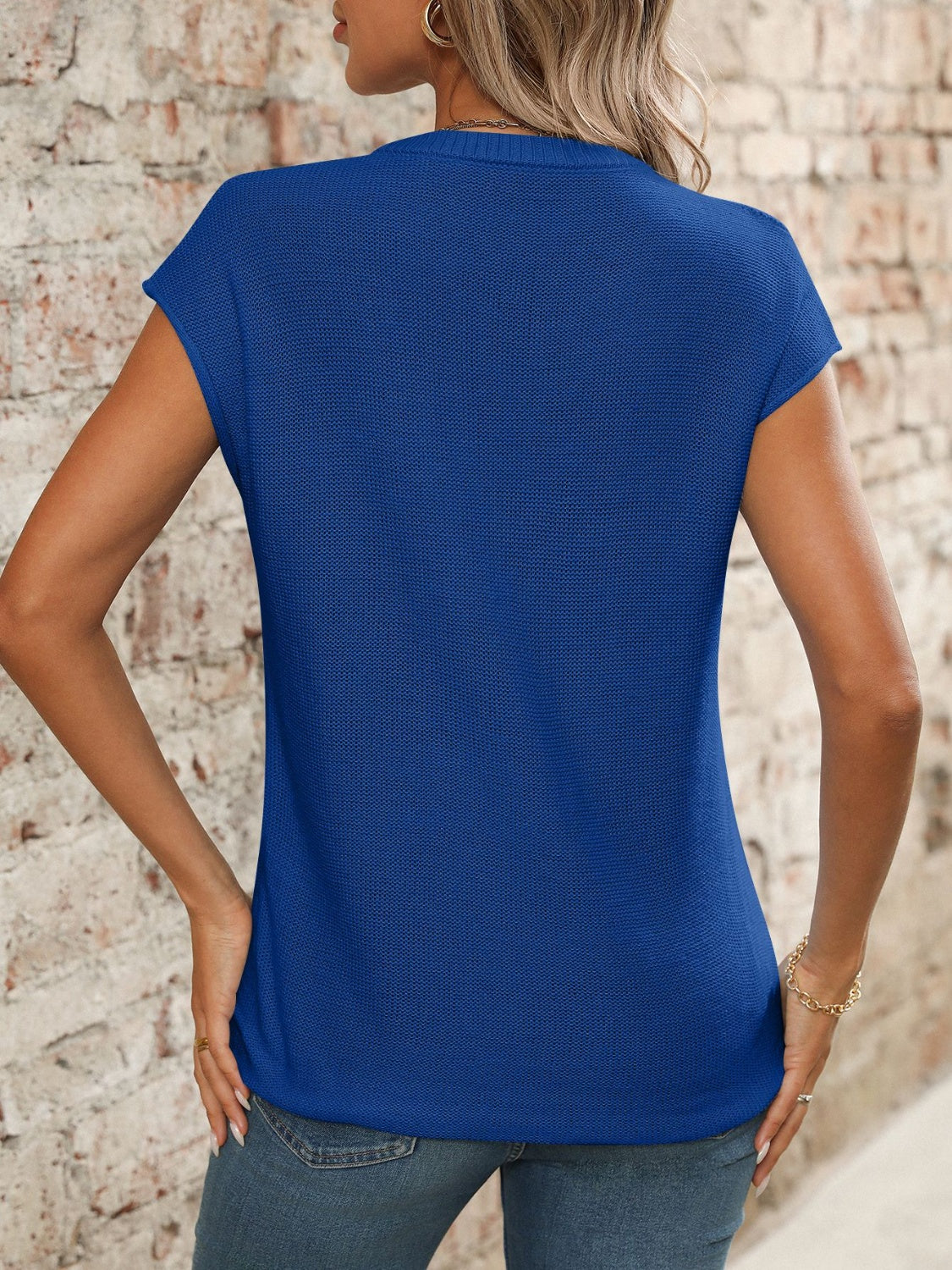 V-Neck Short Sleeve Knit Top