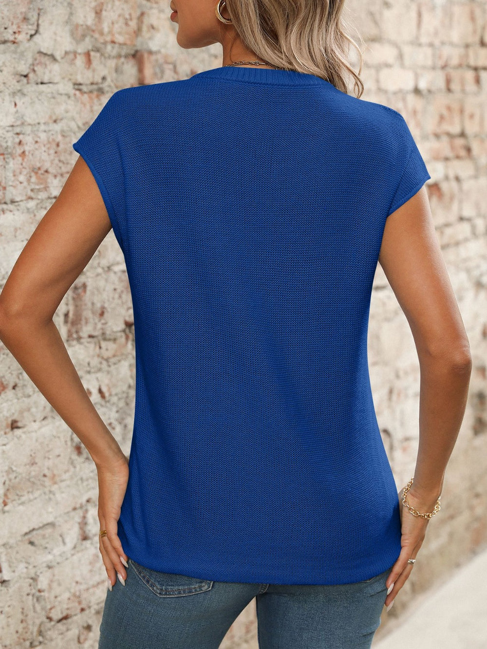 V-Neck Short Sleeve Knit Top