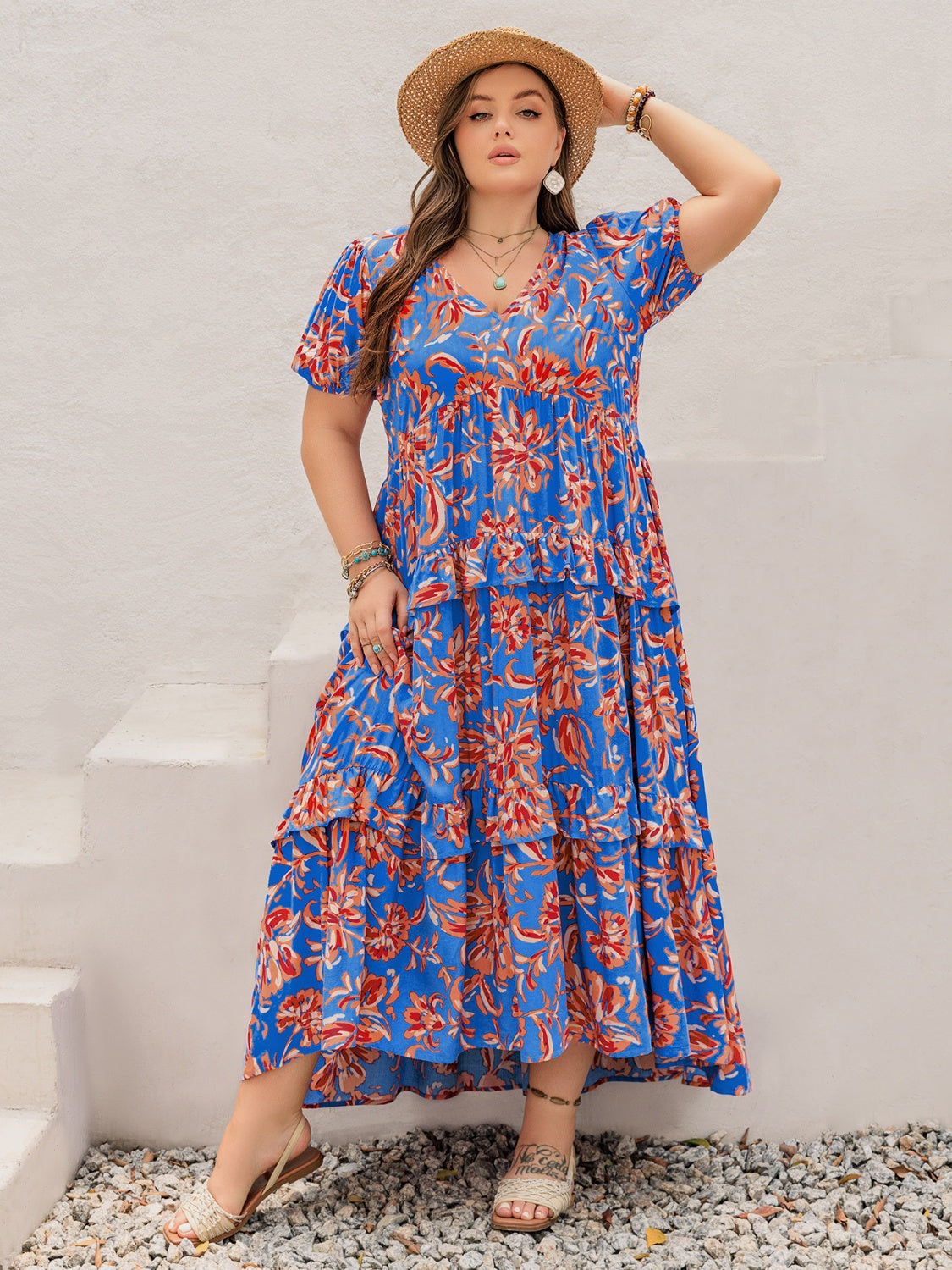 Plus Size Ruffled Printed V-Neck Short Sleeve Maxi Dress Hauptbild