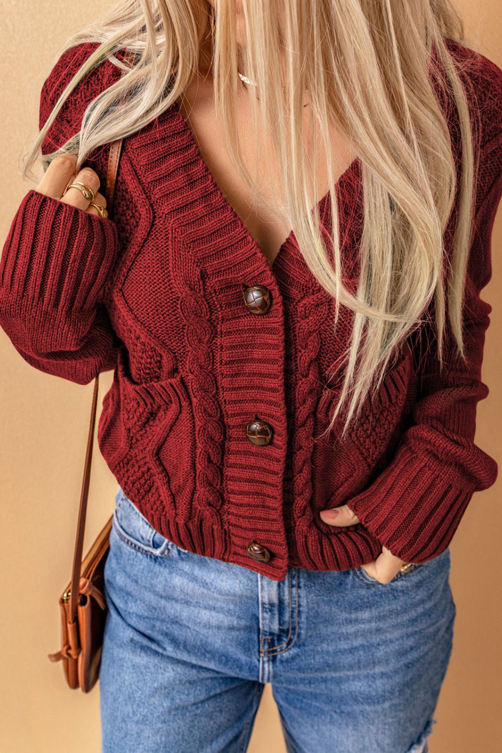 Cable-Knit Button Down V-Neck Cardigan - felvior