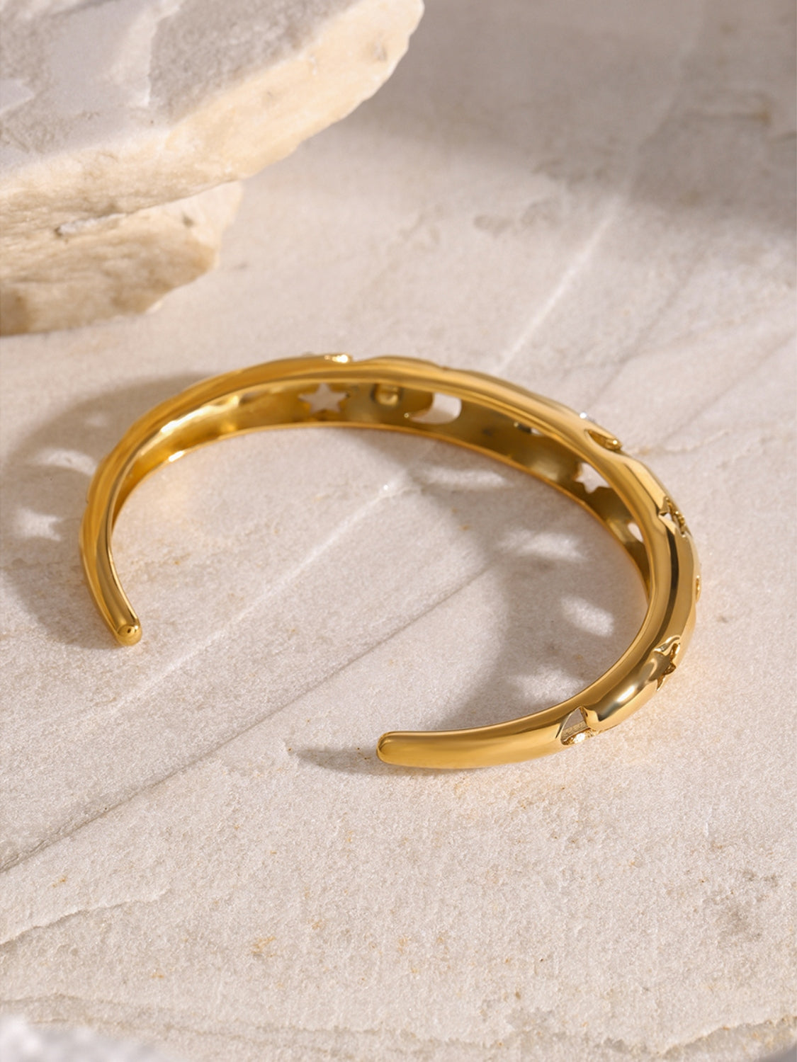 Stainless Steel Inlaid Rhinestone Cutout Bracelet - felvior