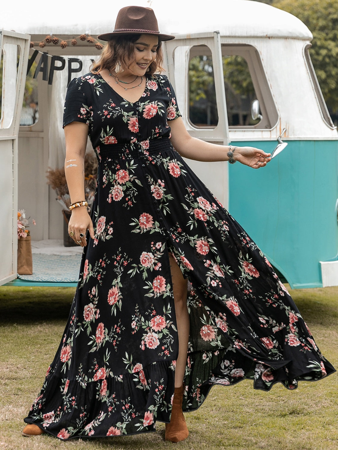 Plus Size Button Detail Printed V-Neck Short Sleeve Maxi Dress