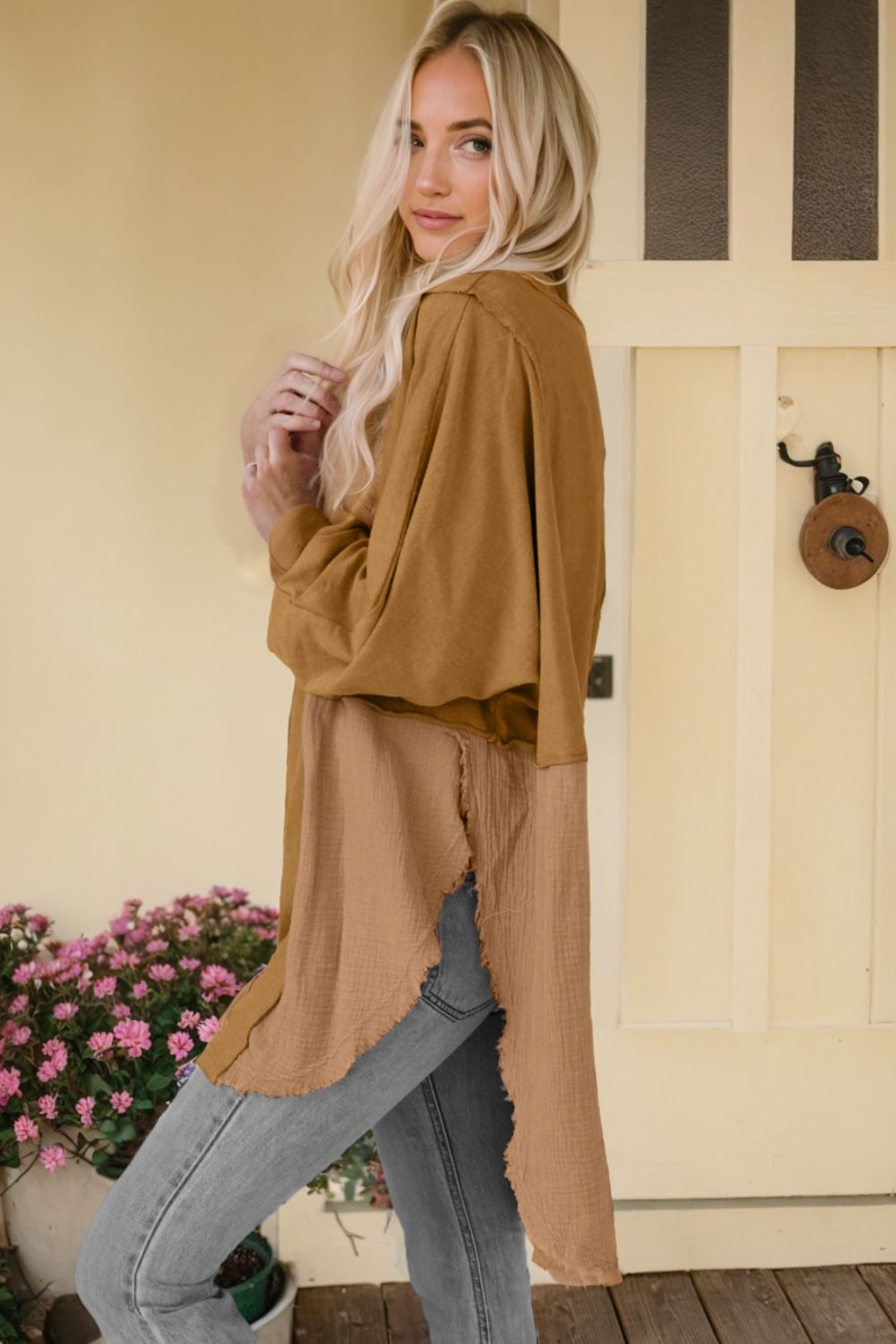 Contrast Texture Round Neck Long Sleeve Blouse - felvior