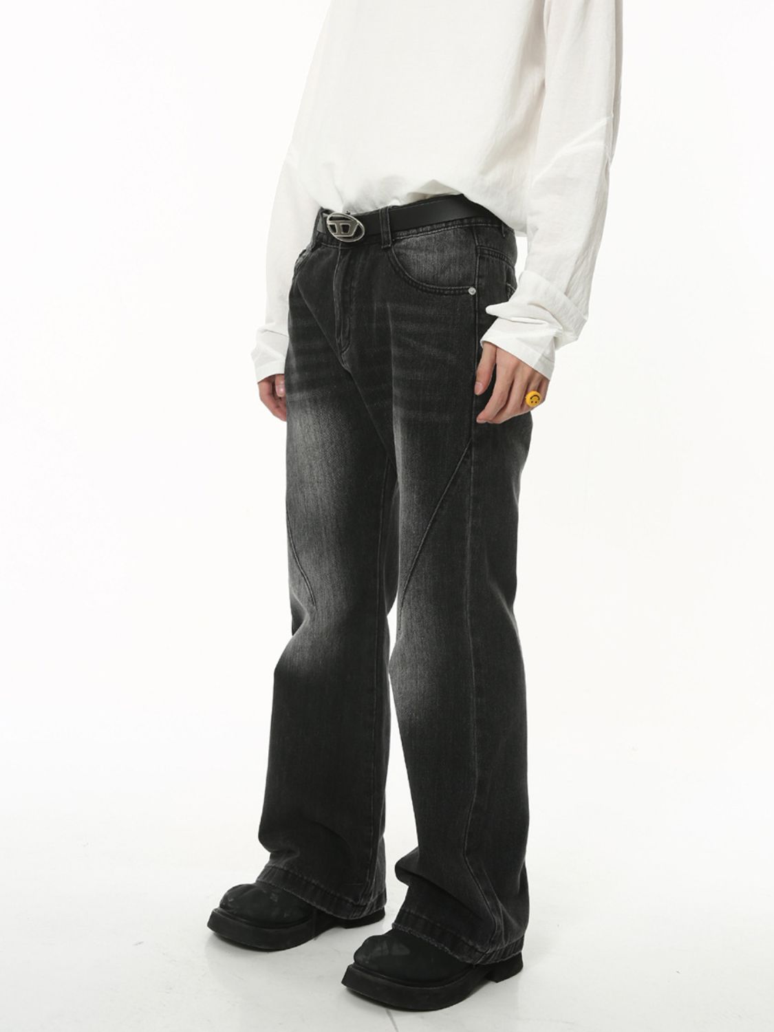 Men's Mid Rise Jeans with Pockets - felvior