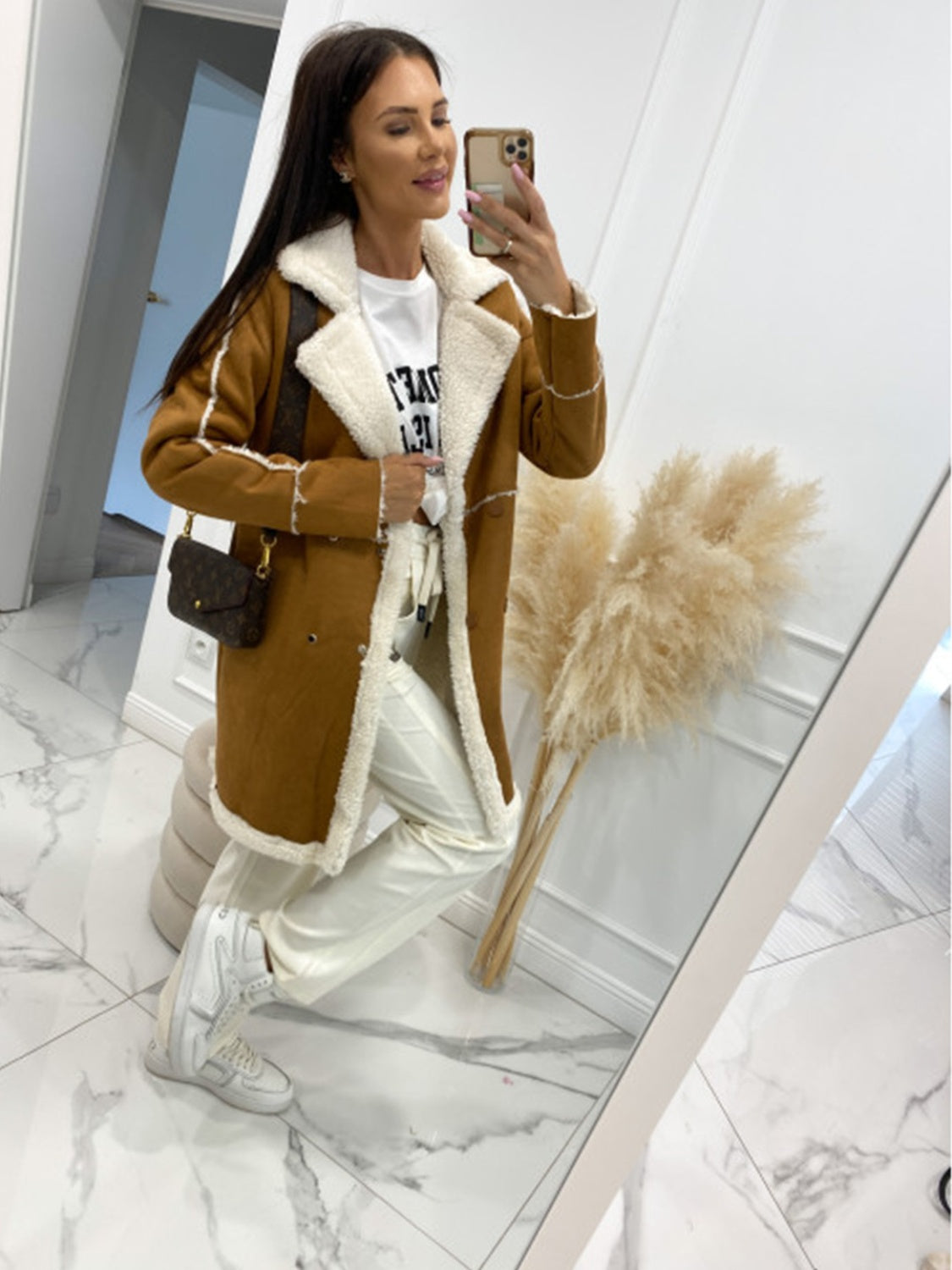 Lapel Collar Exposed Seam Buttoned Coat - felvior