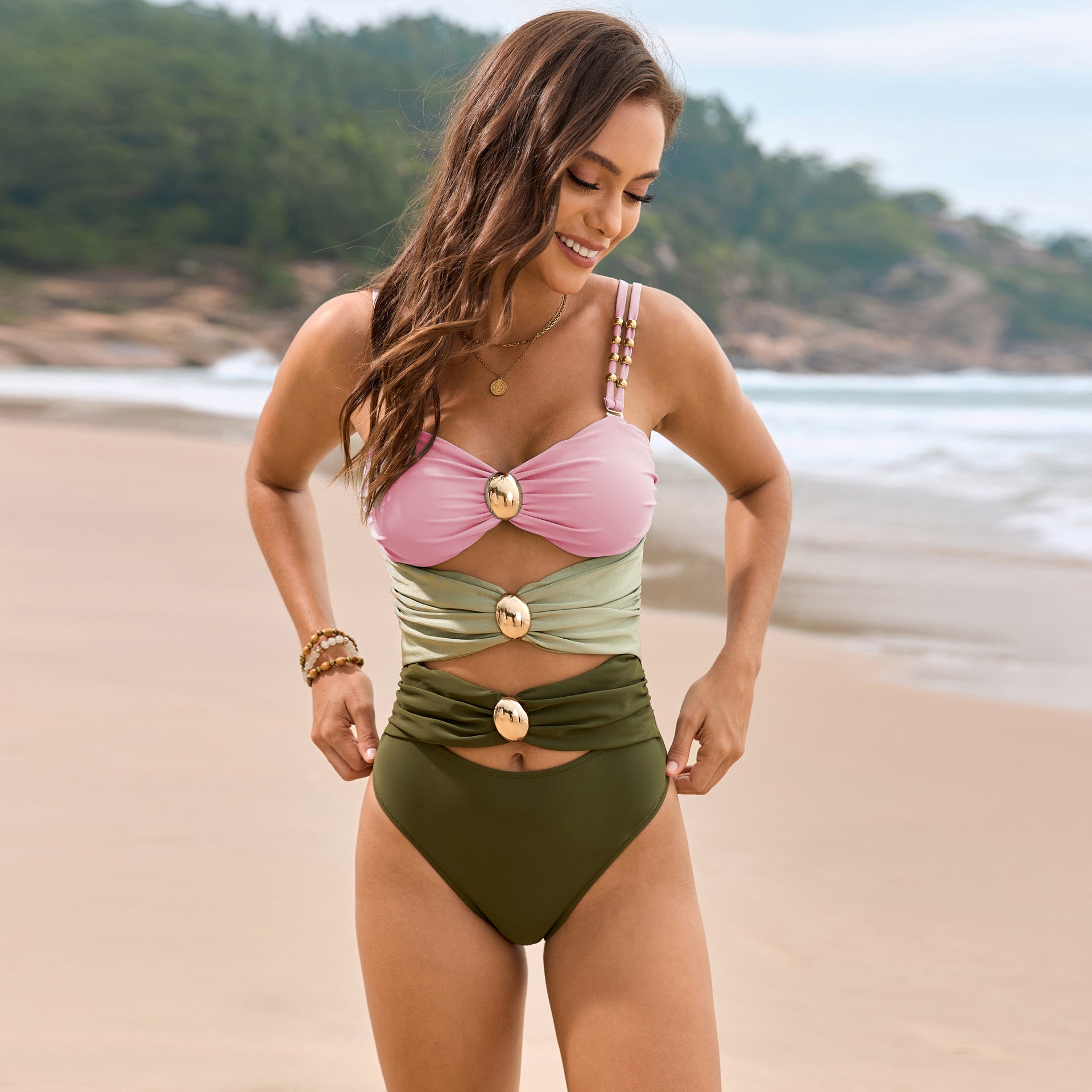 Color Block Sweetheart Neck One-Piece Swimwear - felvior