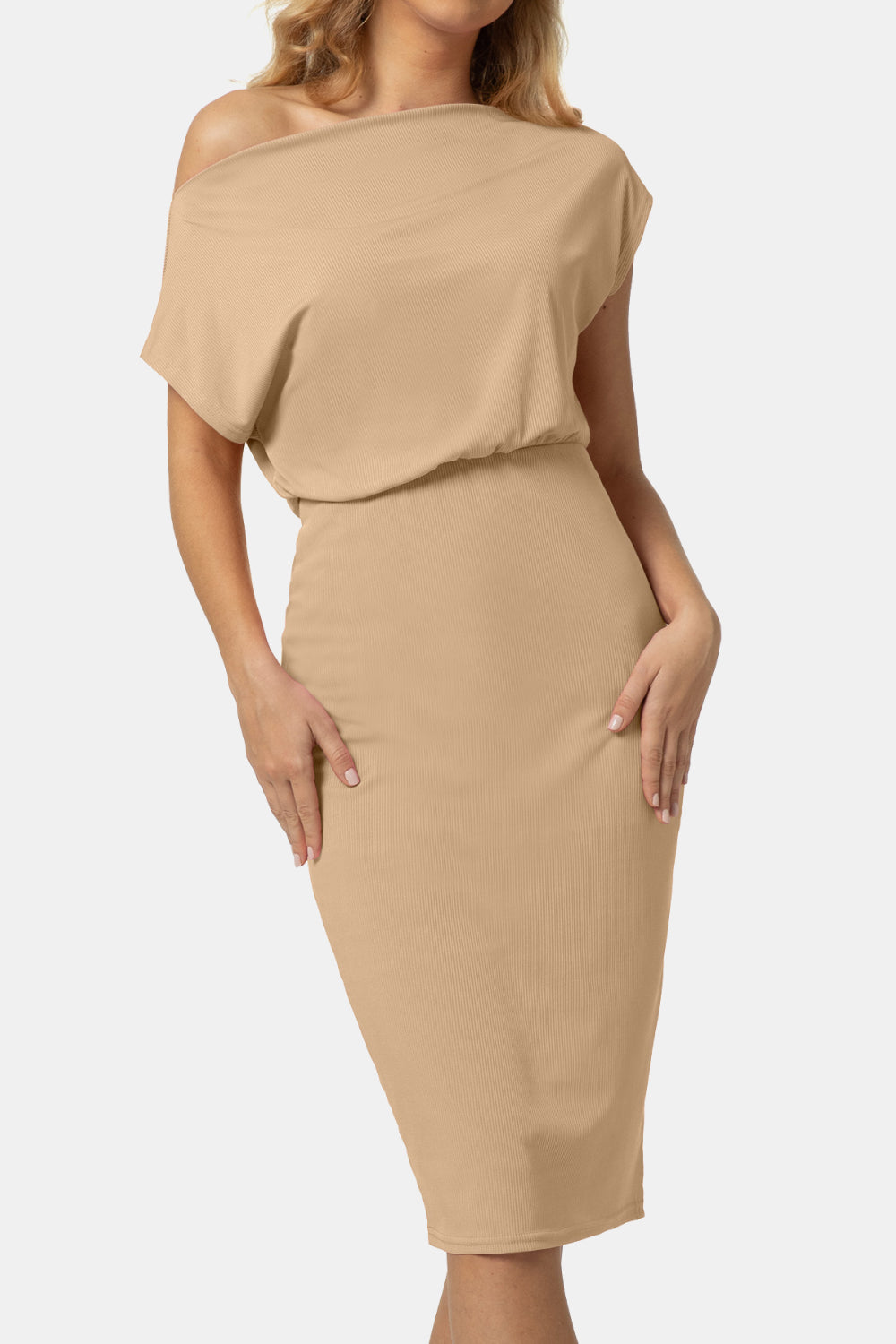 Boat Neck Short Sleeve Knee-Length Dress - felvior