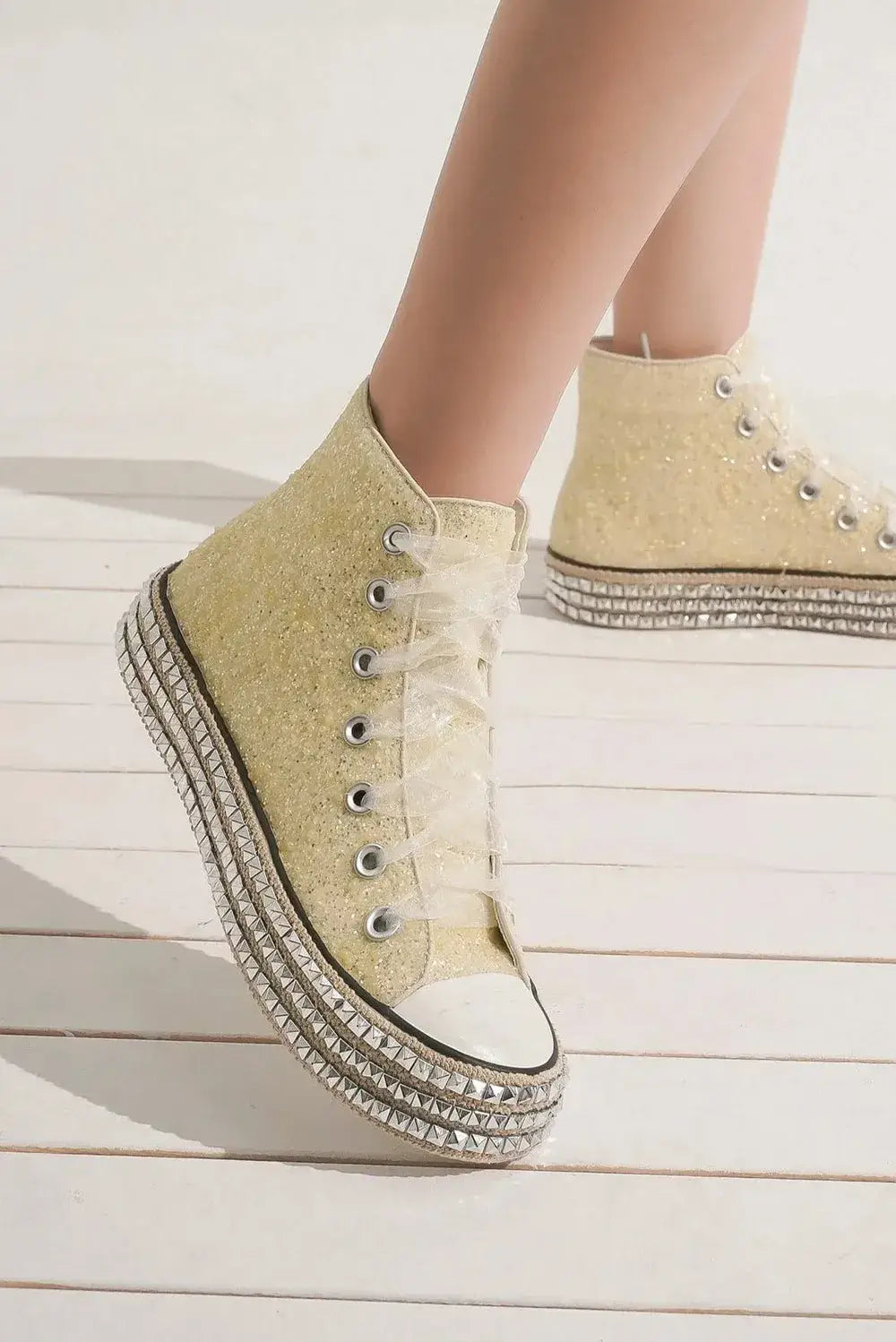 Beast Fashion Glitter Lace-Up Studded Platform Sneakers Image principale du produit