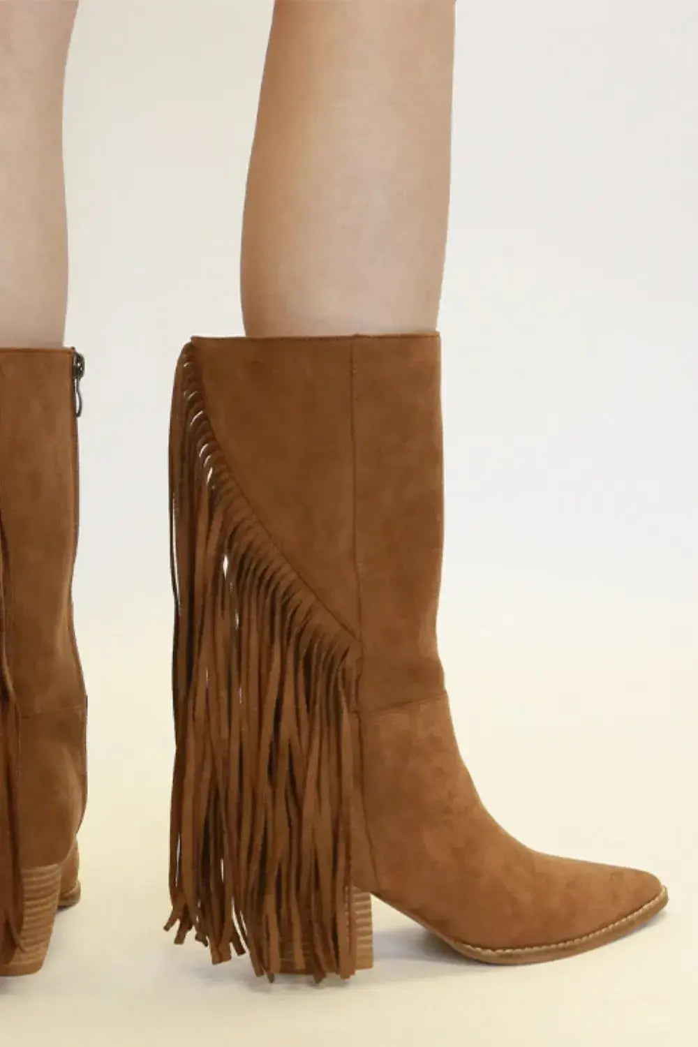 Beast Fashion Suede Fringe Point Toe Boots Hauptbild