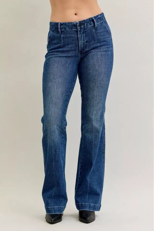 Judy Blue Full Size Mid Rise Bootcut Jeans with Welt Pockets Plus Size Hauptbild