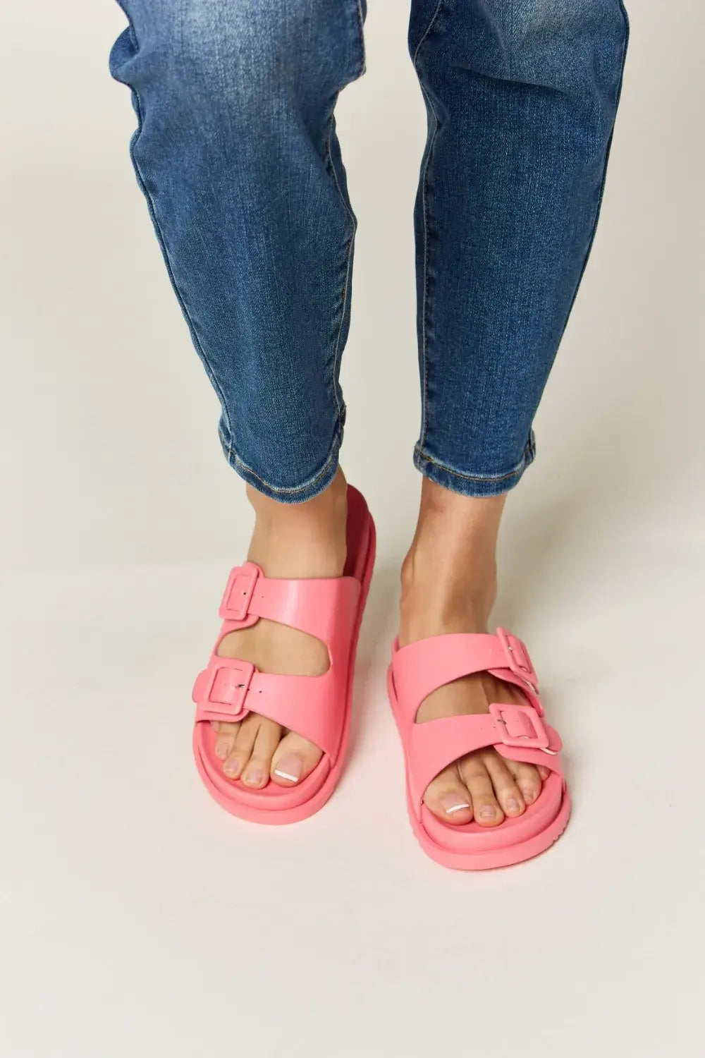 Legend Double Buckle Open Toe Sandals Hauptbild
