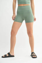 MONO B Venice Cloud Light Contour Biker Shorts