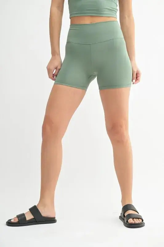 MONO B Venice Cloud Light Contour Biker Shorts