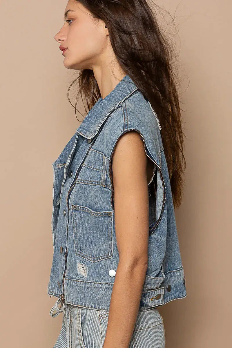 POL Cropped Denim Jacket with Functional Zipper Detail
