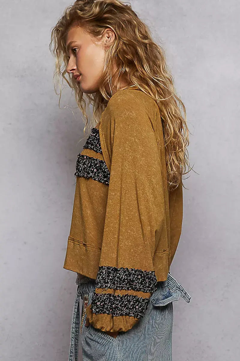 POL Print Patch Round Neck Balloon Sleeve Cropped Top