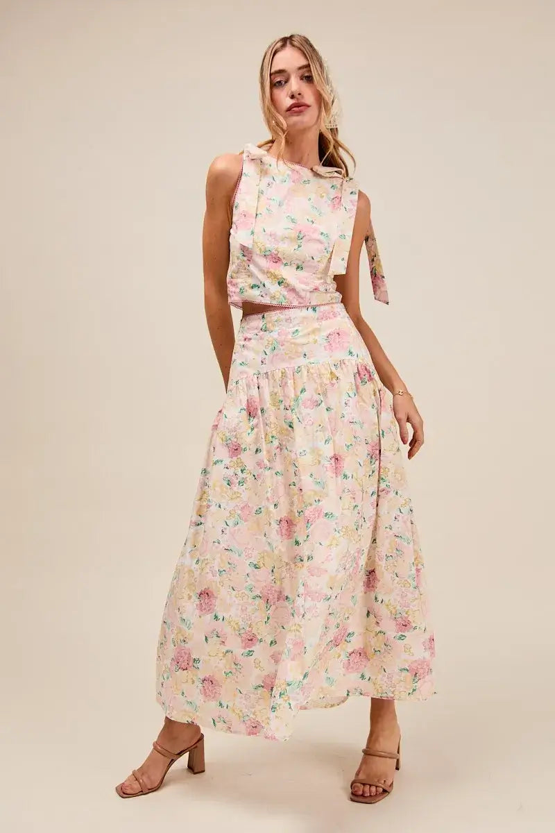 SO ME Floral Printed Woven Shoulder Bow Tie Top and Skirt Set Image principale du produit