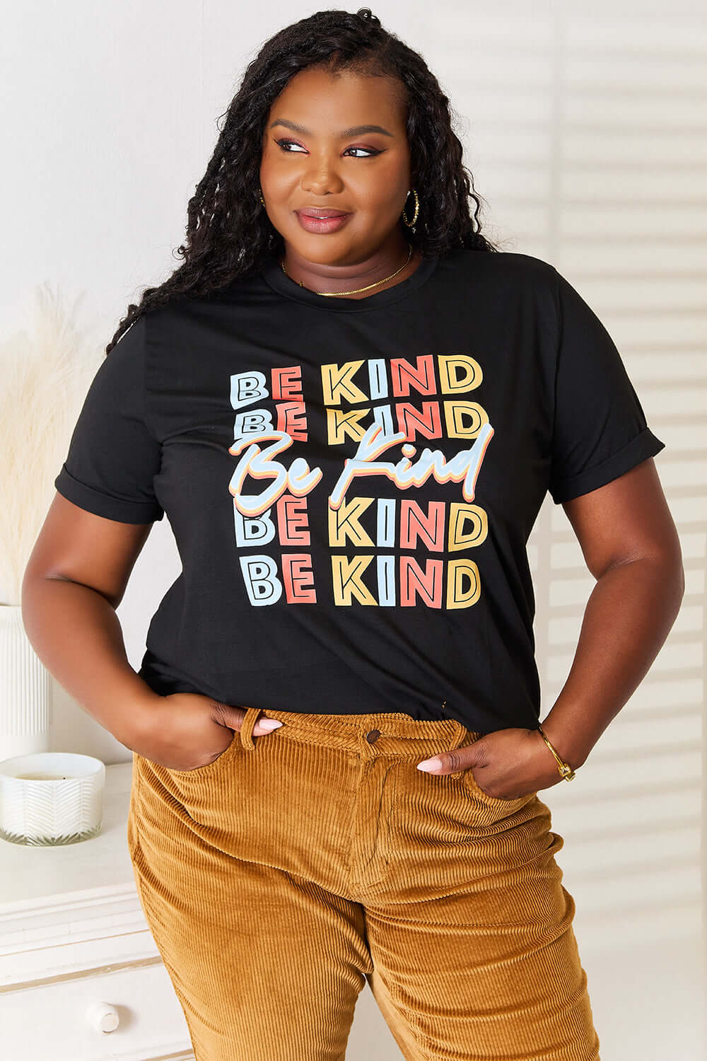 Simply Love BE KIND Graphic Round Neck T-Shirt Hauptbild