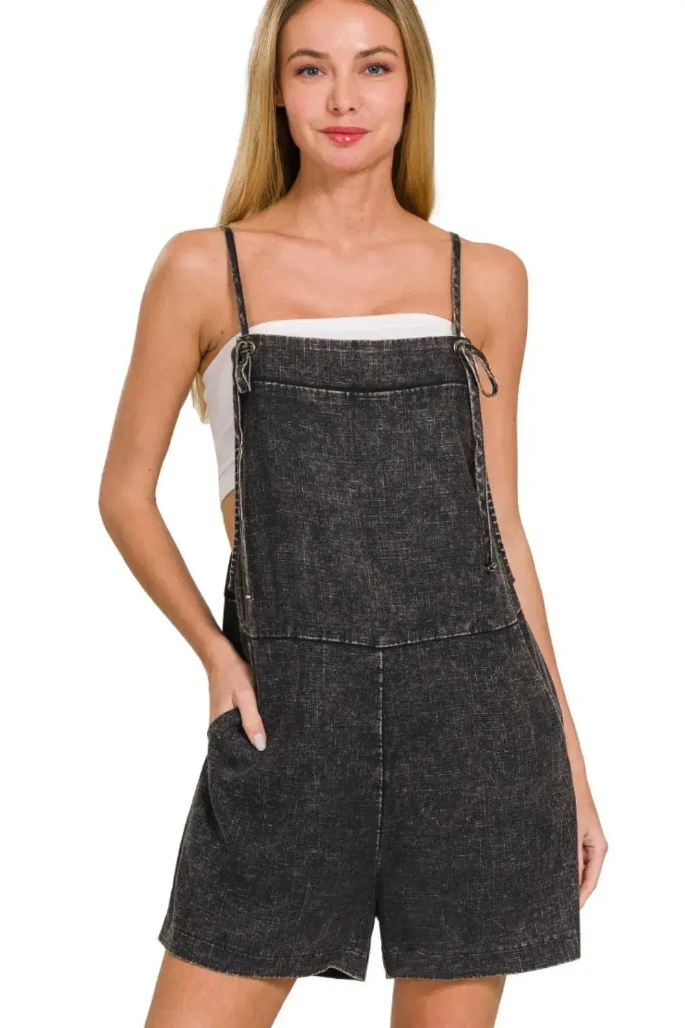 Zenana Washed Linen Knot Strap Rompers Hauptbild