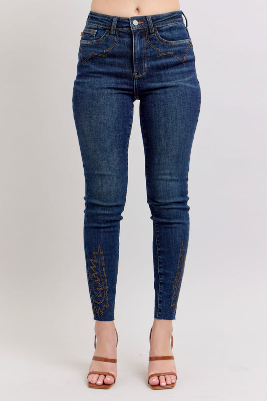 Judy Blue Full Size Embroidered High Rise Skinny Jeans Plus Size - felvior