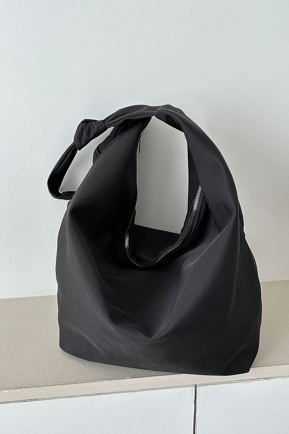 Oversize Nylon Crossbody Bag - felvior
