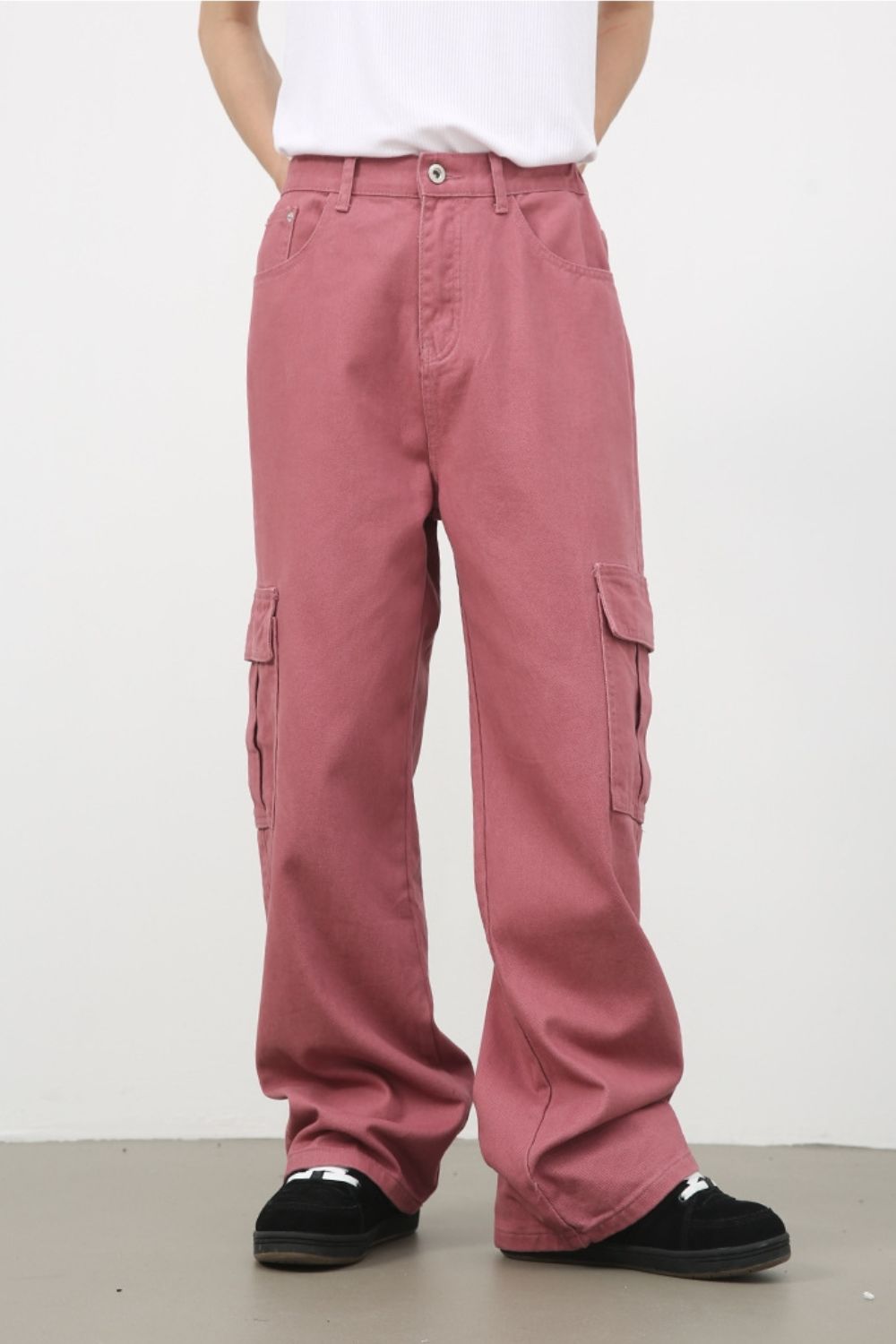 Men's Mid Rise Jeans with Cargo Pockets Zweitbild