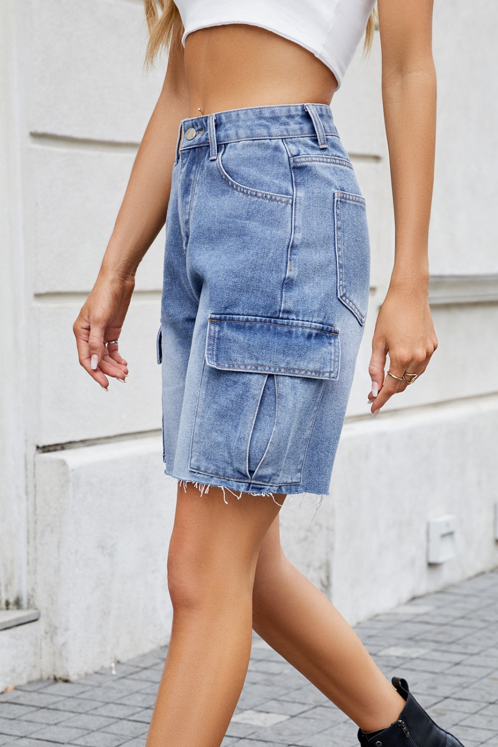 Raw Hem Washed Denim Shorts with Cargo Pockets - felvior