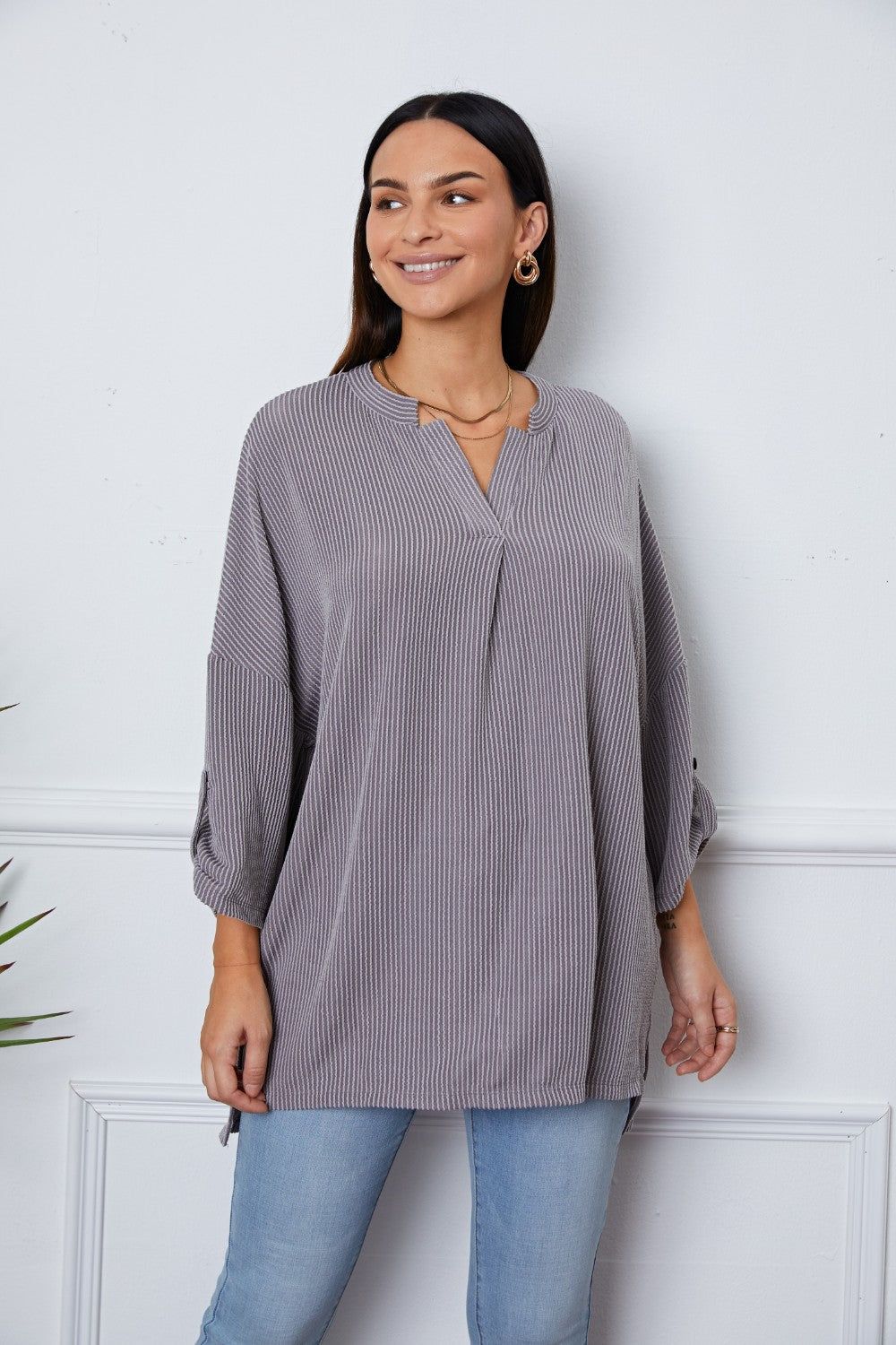 Notched Roll-Tab Sleeve Blouse - felvior