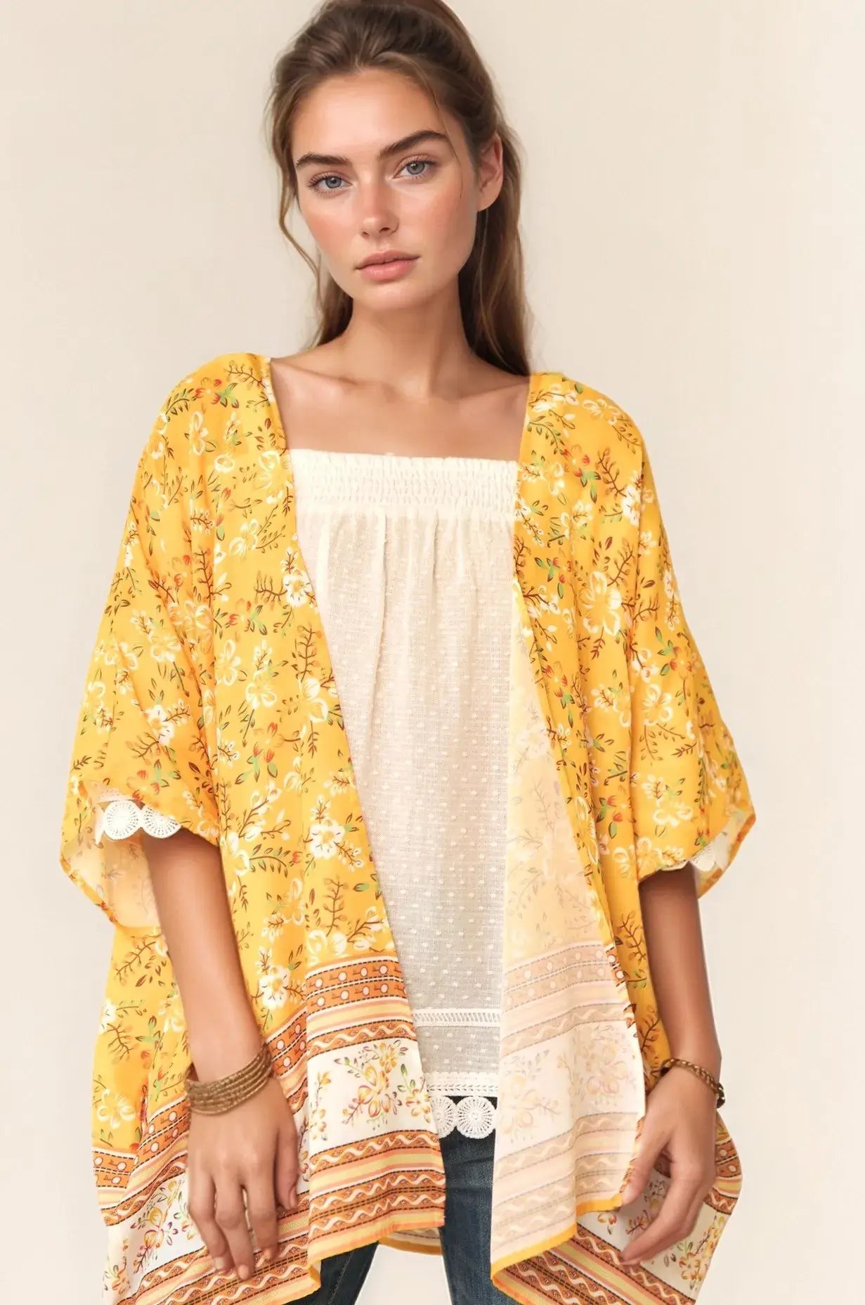 Davi & Dani Floral Printed Short Sleeve Loose Fit Kimono Cover Up Image principale du produit