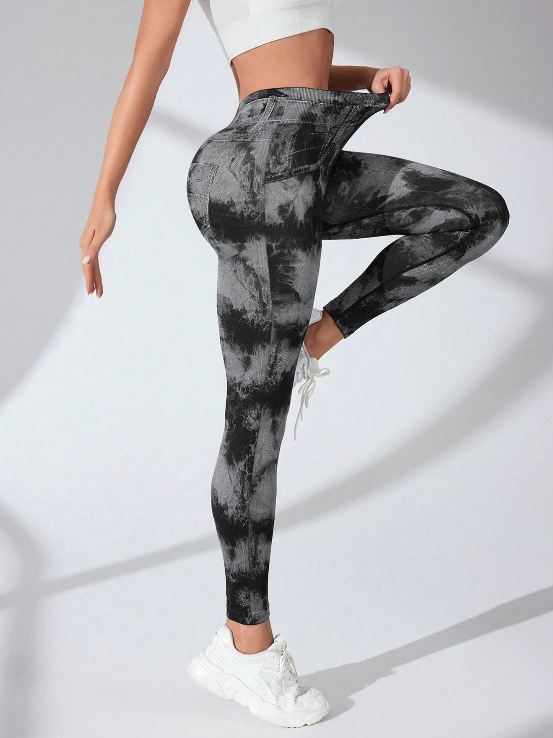 Batik-Leggings mit hoher Taille Zweitbild