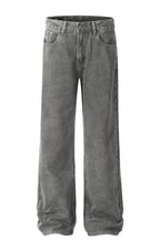 Men's Straight Leg Jeans with Pockets