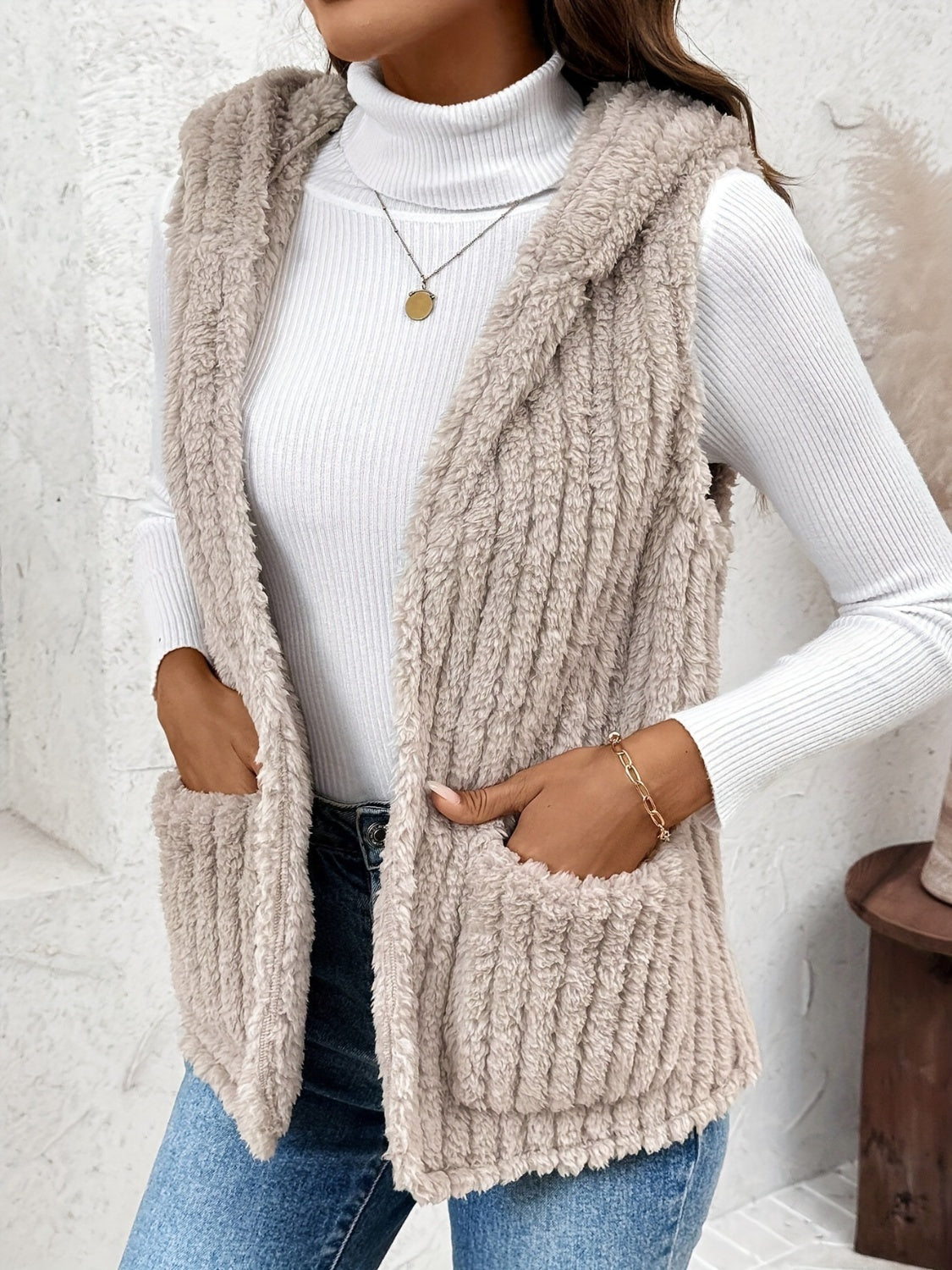 Fuzzy Hooded Vest with Pockets - felvior